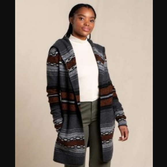 Toad&Co Sweaters - Toad & Co Merino Wool Heartfelt Hoodie